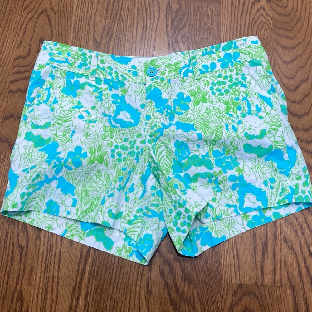 EUC Lilly Pulitzer It’s a Zoo Callahan Short Sz 10